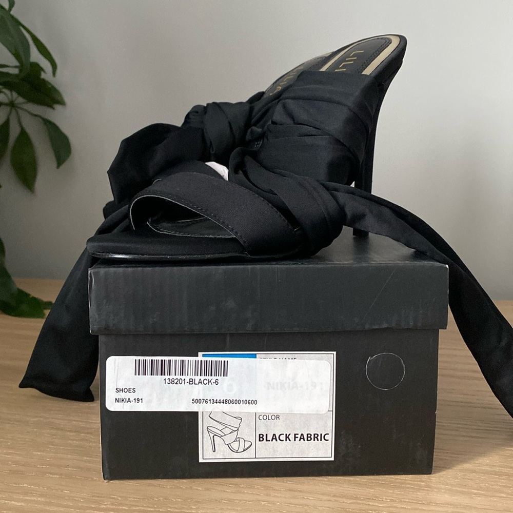 Tie up black dressy sandals